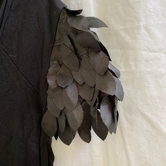 Kardashian Black Shirt Women's Size: X-Large - Picture 4 of 6